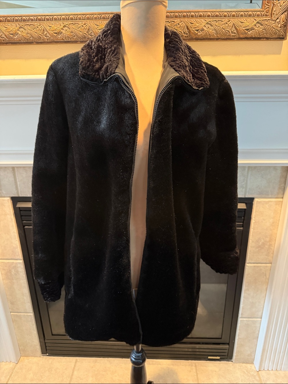 Women's Reversible Black Faux Fur Jacket with Sherpa Collar/Waterproof Poly Lrg